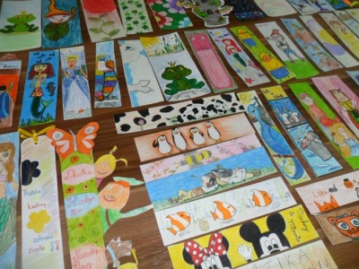 Záložka do knihy spája školy II