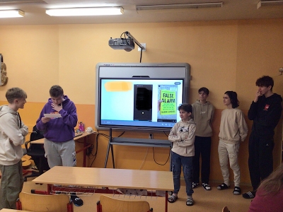 "Ako sa chrániť pred hoaxmi na internete" - workshop o kritickom myslení